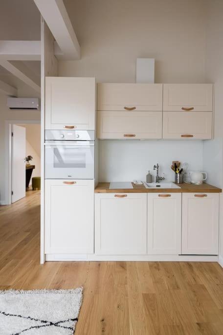 Charming In Perfect Location Krakau